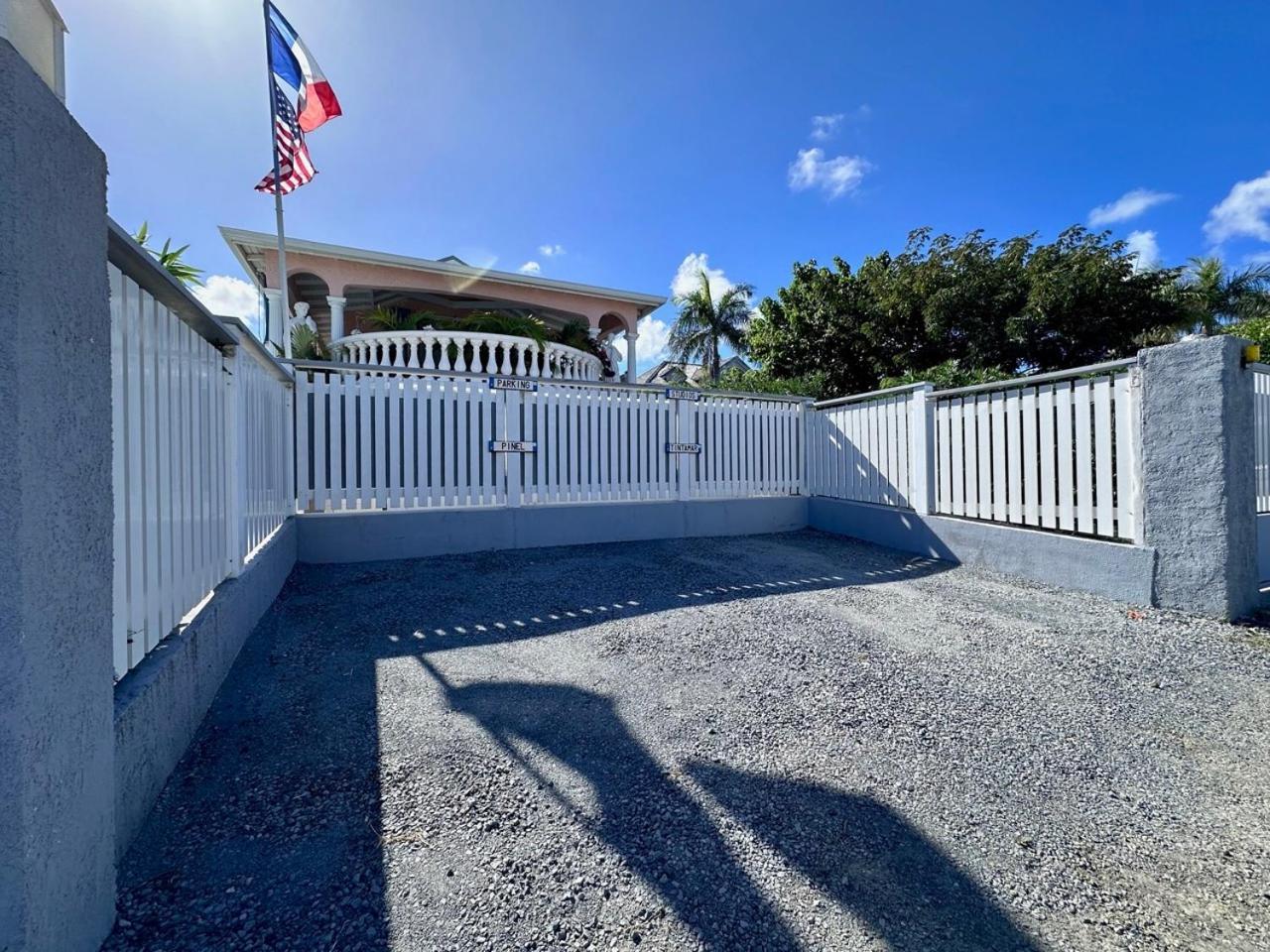 Sun Caraibes Villa Orient Bay Exteriör bild