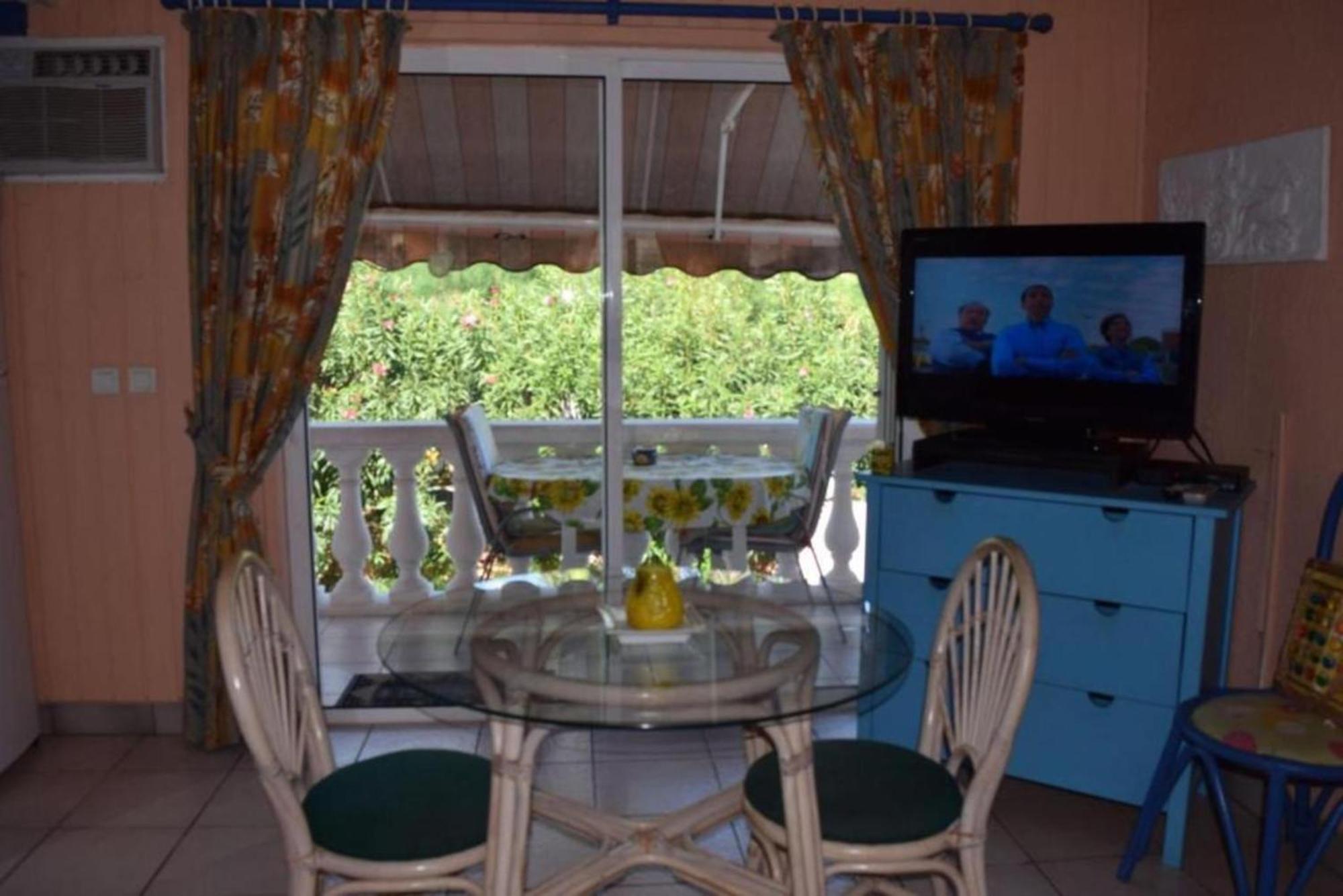 Sun Caraibes Villa Orient Bay Exteriör bild